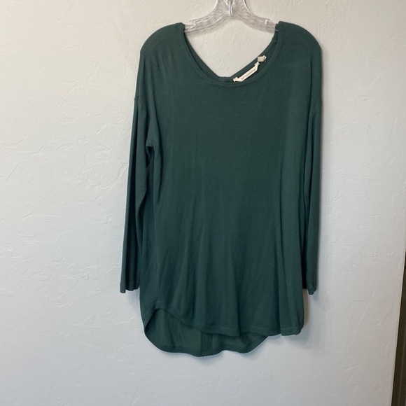 Soft Surroundings green sweater with gold back zipper size small - Picture 2 of 10